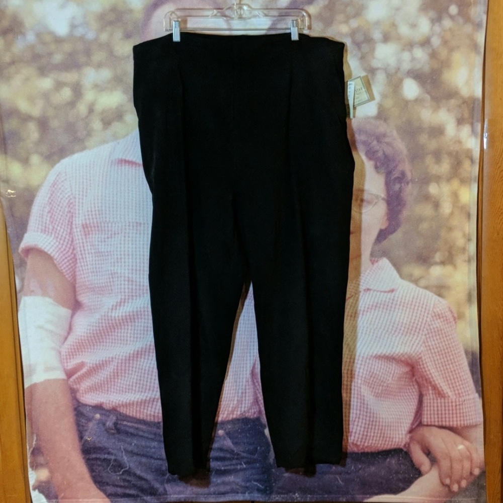 White Stag Women's 26W Moleskin Pant NWT